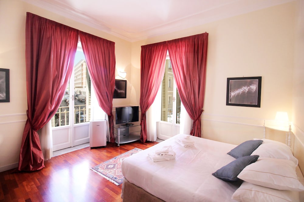Wonder Prestigious Apt