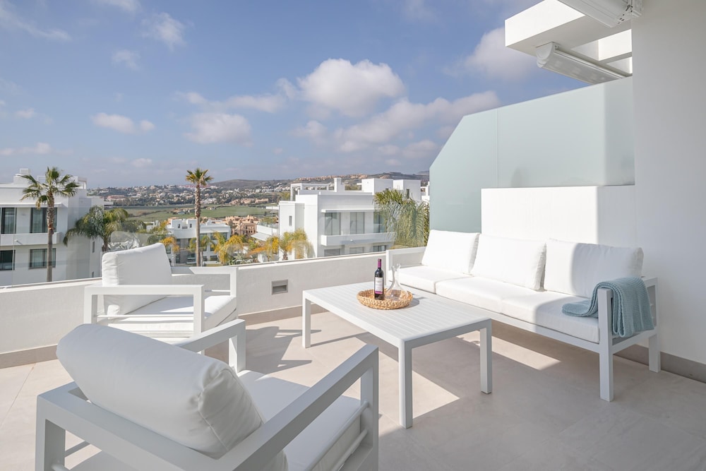 Apartment Marbella Golf With Pool