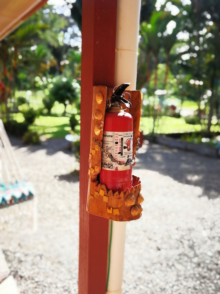Costa Azul Lodge