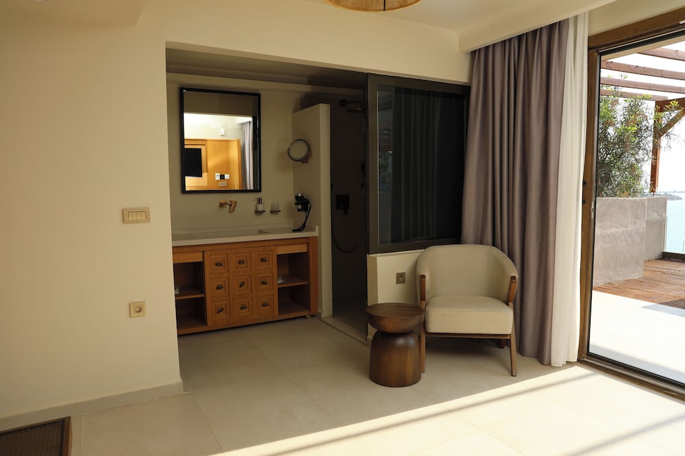 LUCE BOZBURUN OTEL MARMARİS