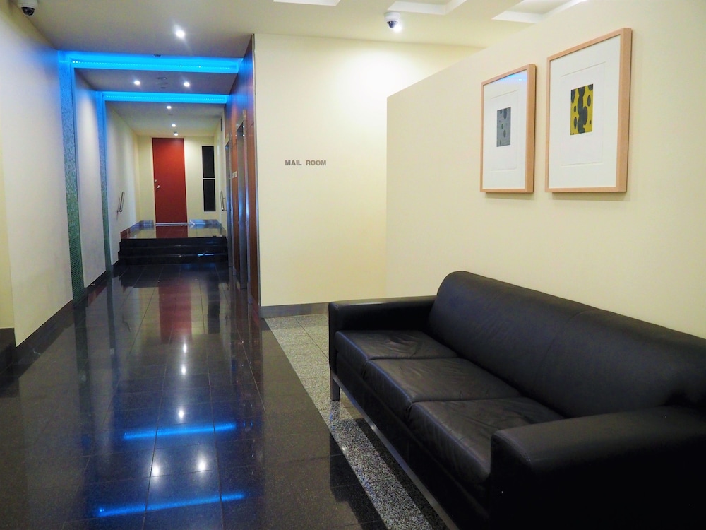 Miscellaneous Market Vacations - Metro Apartments South Melbourne CBD edge - Property Image 2