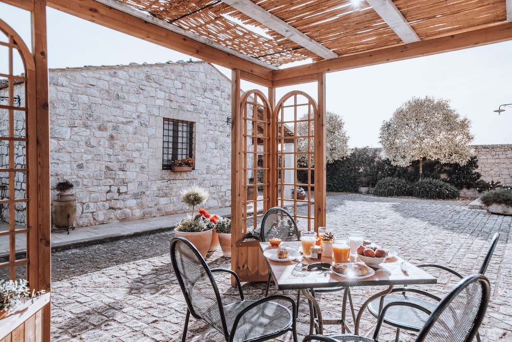 Borgo Monachella