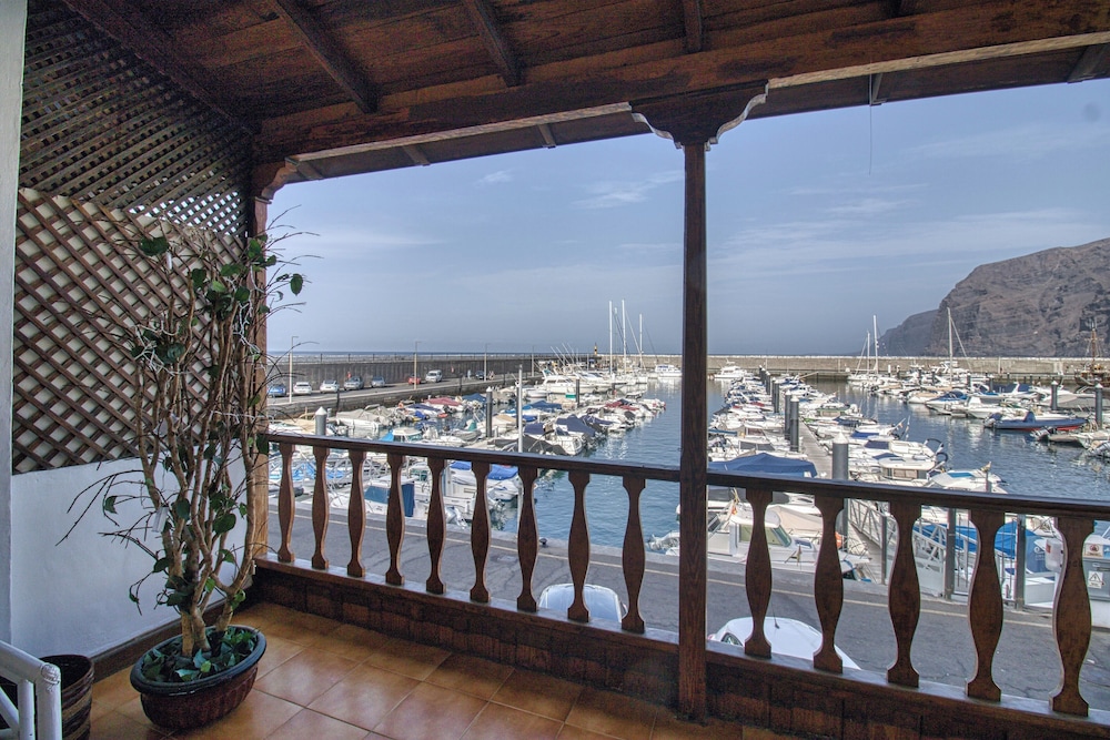 Ocean View-2 Bed-sleeps 4-marina