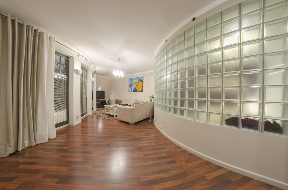 Dom & House - Apartments Monte Cassino