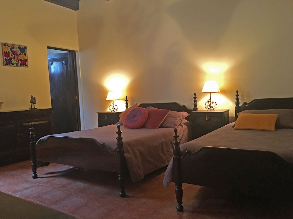 Casita El Huipil