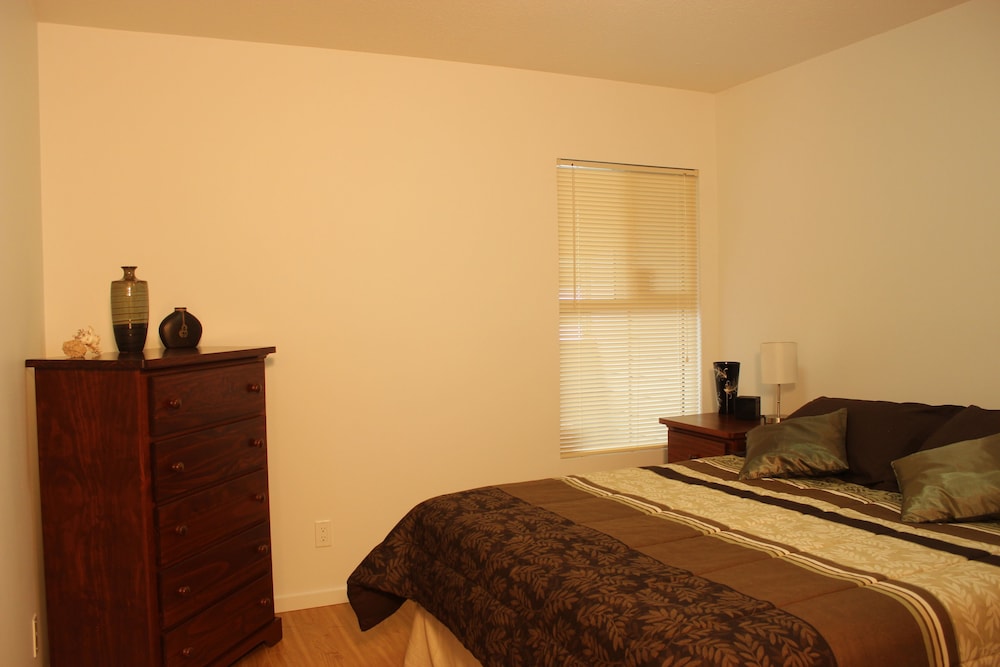 Oasis Apartments