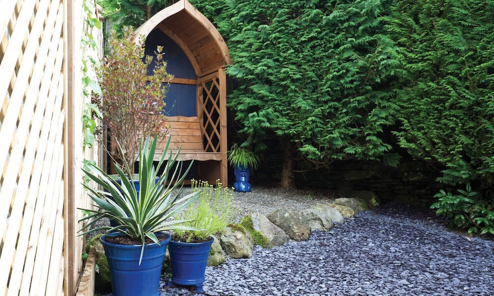 Burrow Cottage