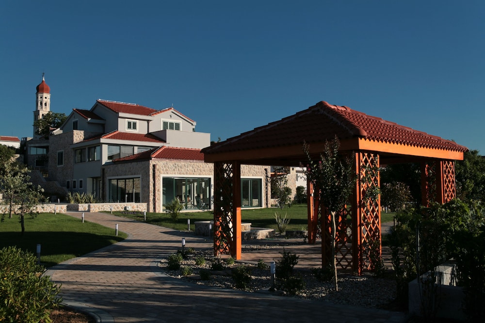 Villa Marina Betina