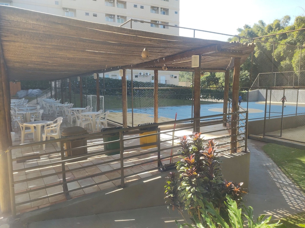 Flat Golden Dolphin Grand Hotel via Roberto Imoveis