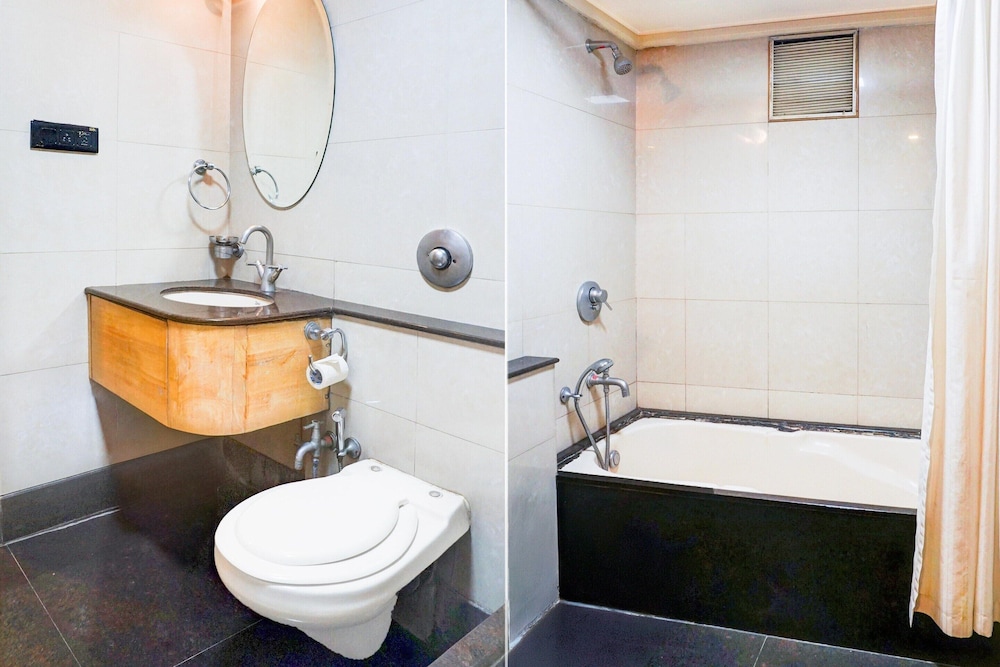 Premium Room Near Pataleshwar Temple, Pune