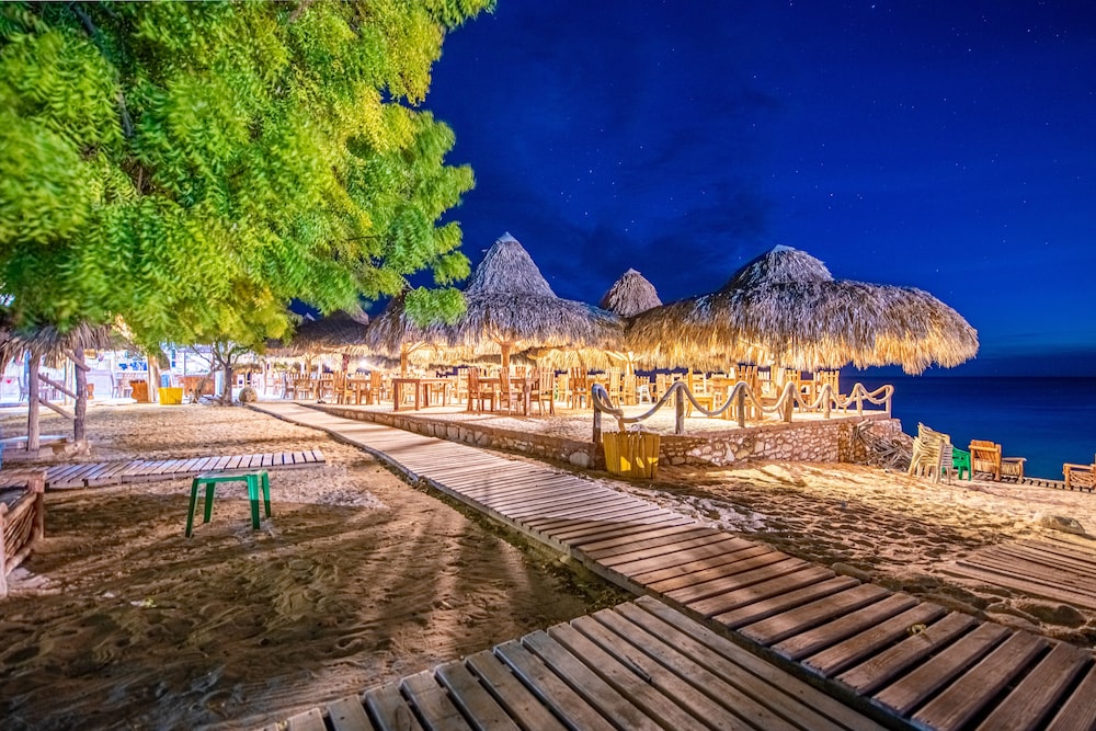 Glamping Ecolodge Cueva de las Águilas view 2