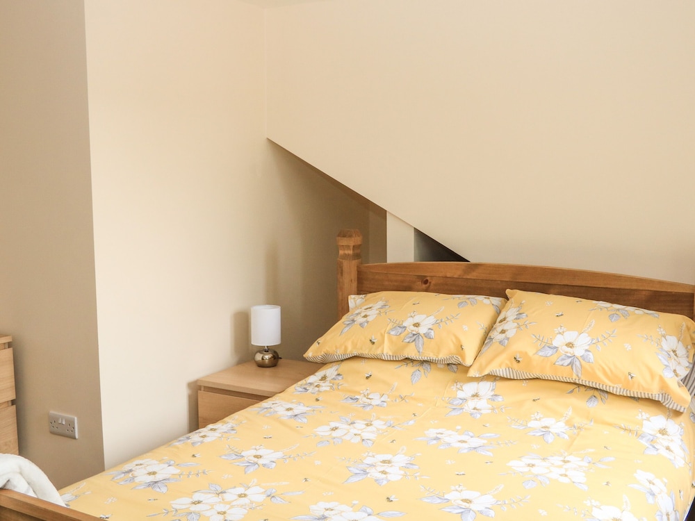Sawtons Cottage 2