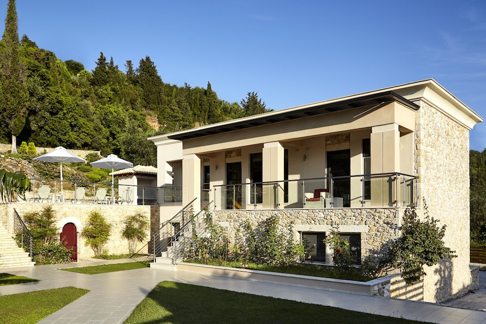 Karvouno Villas