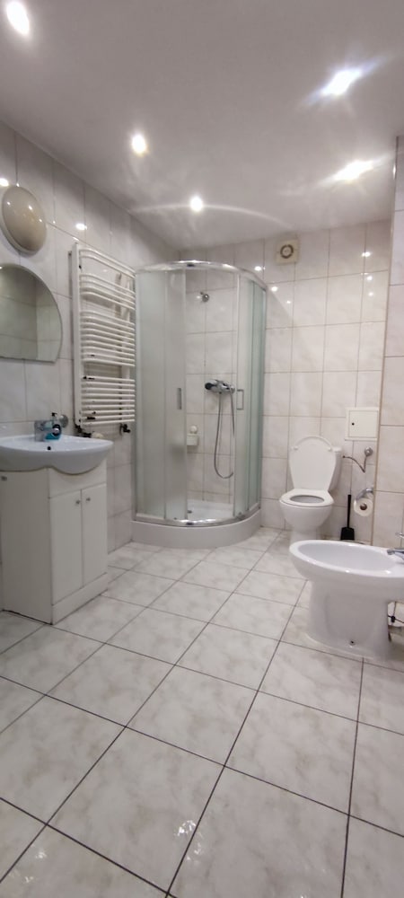 Guest Rooms and Family Apartments view 3