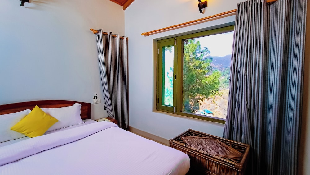 The Himalayan Living Whistling Pines view 2