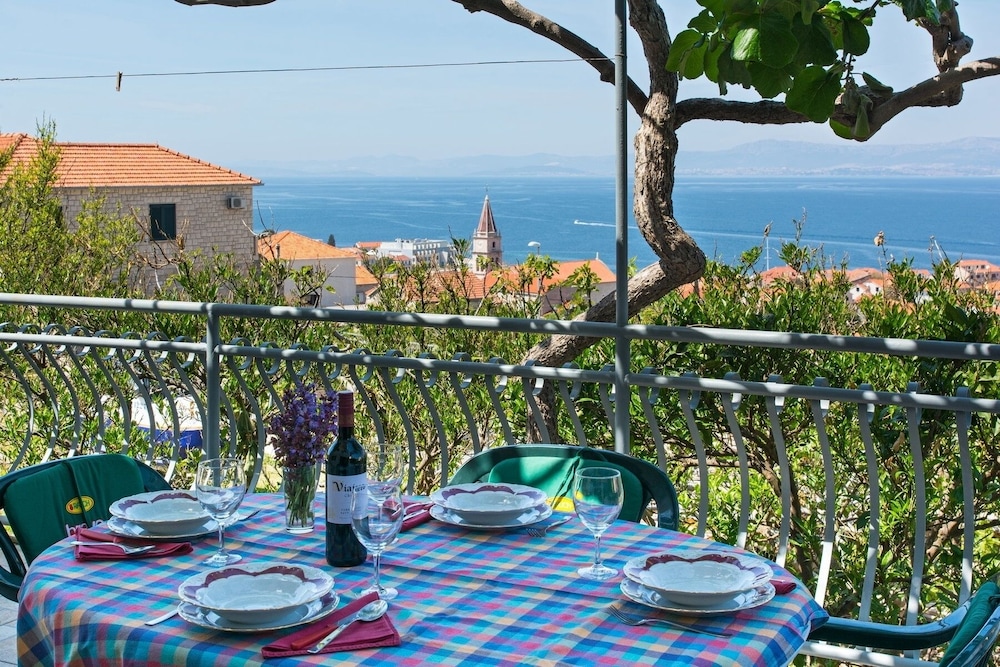 Katija - sea View - A1 view 2