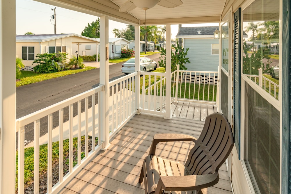 Sebring Vacations - Buttonwood Bay RV Resort - Property Image 22