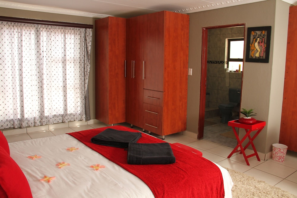Tinyiko Kruger Lodge