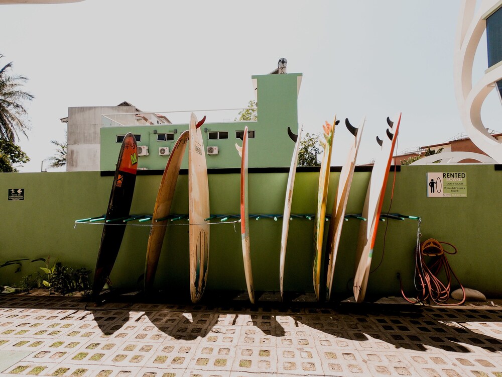 Room2Board Hostel and Surf School