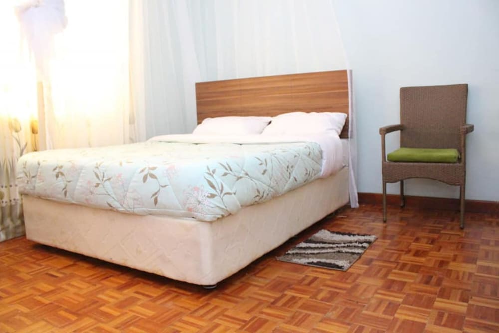 Tribu Guesthouse Nakuru view 2