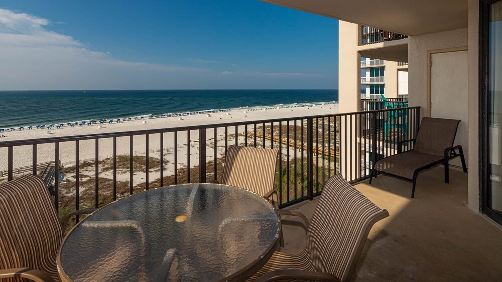 Phoenix East 704 2 Bedroom Condo