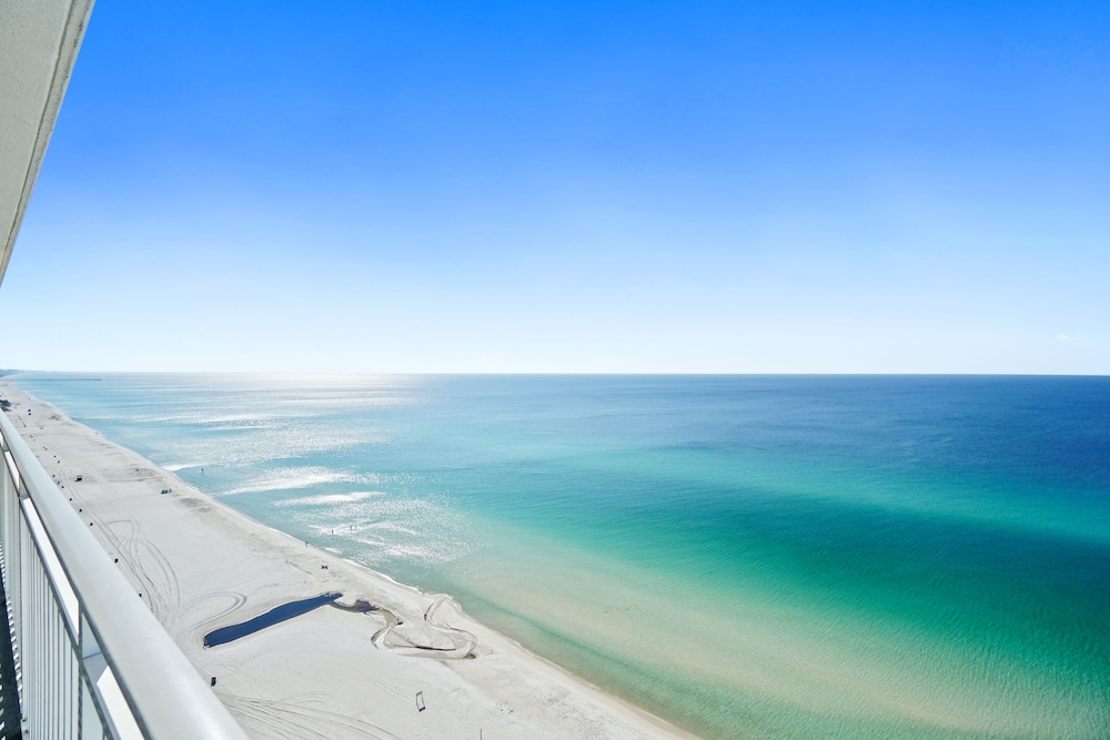 Splash Beach Resort by Panhandle Getaways