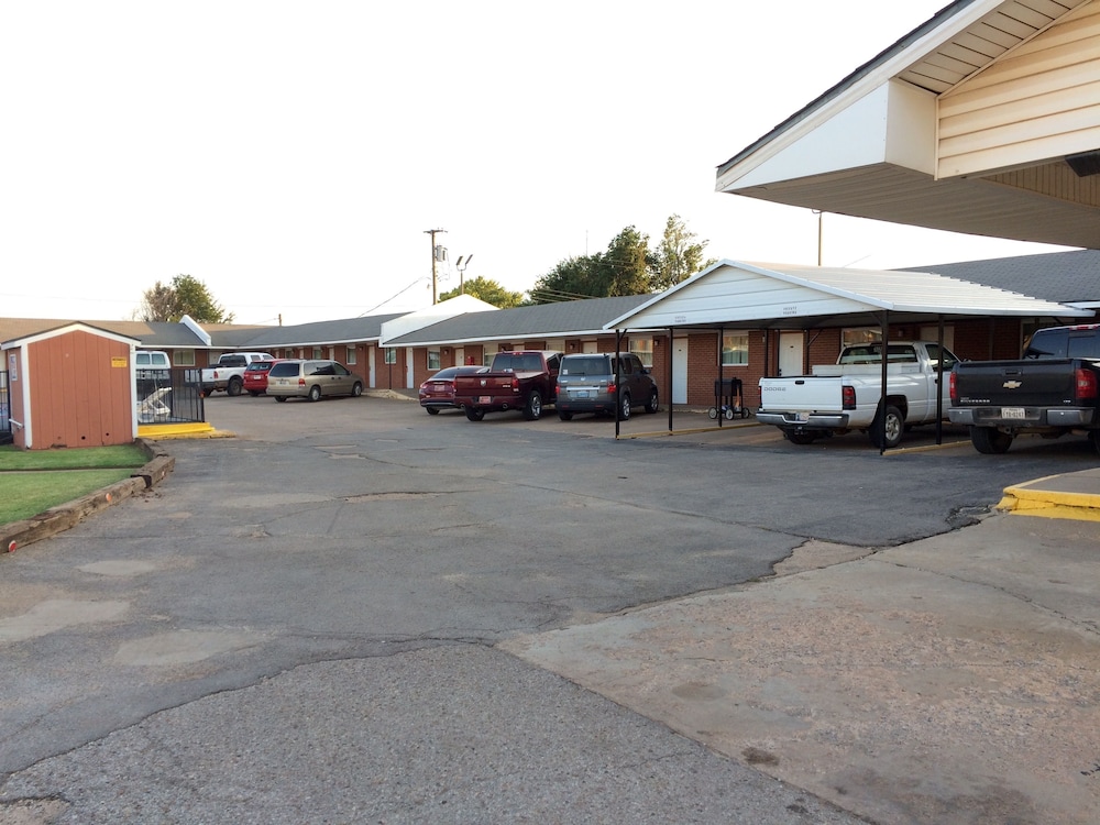 Holiday Motel