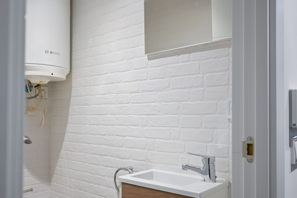 M Sen1692 Amplio Apartamento con Balc n en Calle