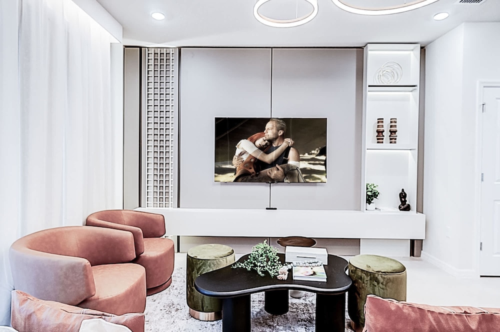 1177 Fantastic Family Home for Your Vacation