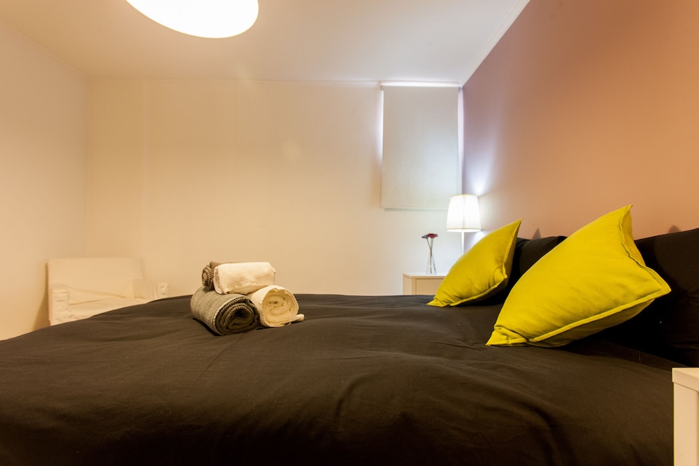 Casa Cara Sotão by All In Lisbon view 3