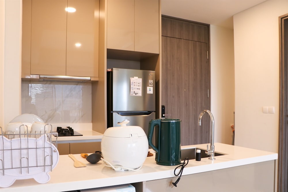 Nice And Elegant 1Br Apartment At Arumaya Residence