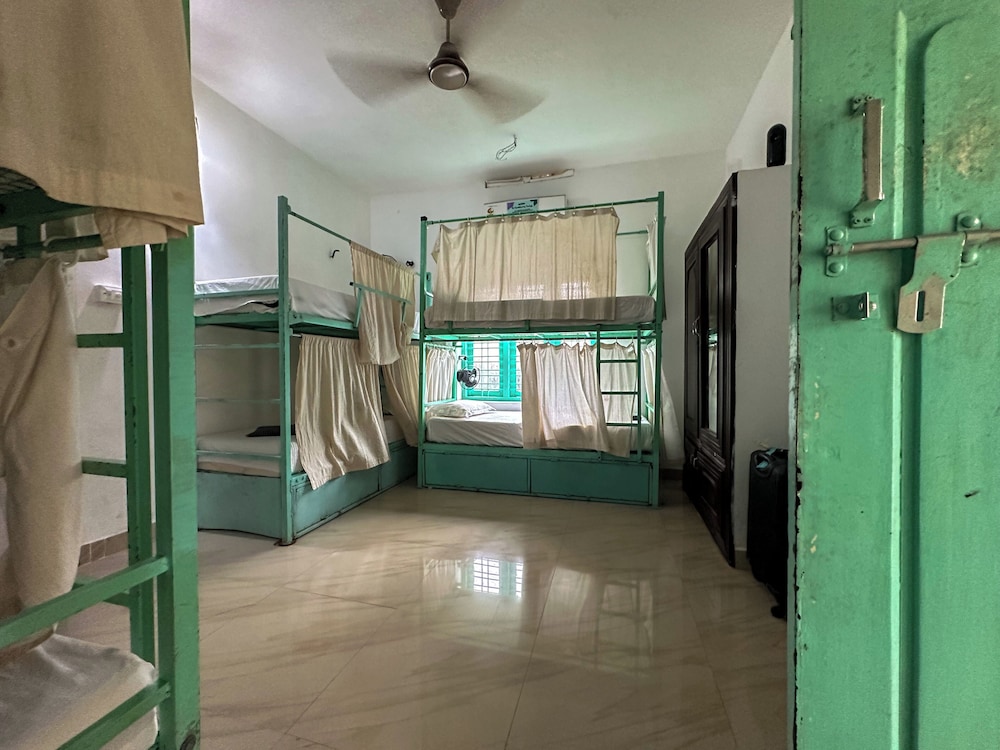 Molly's Hostel