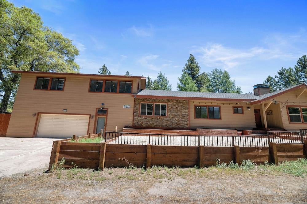Moonridge Retreat