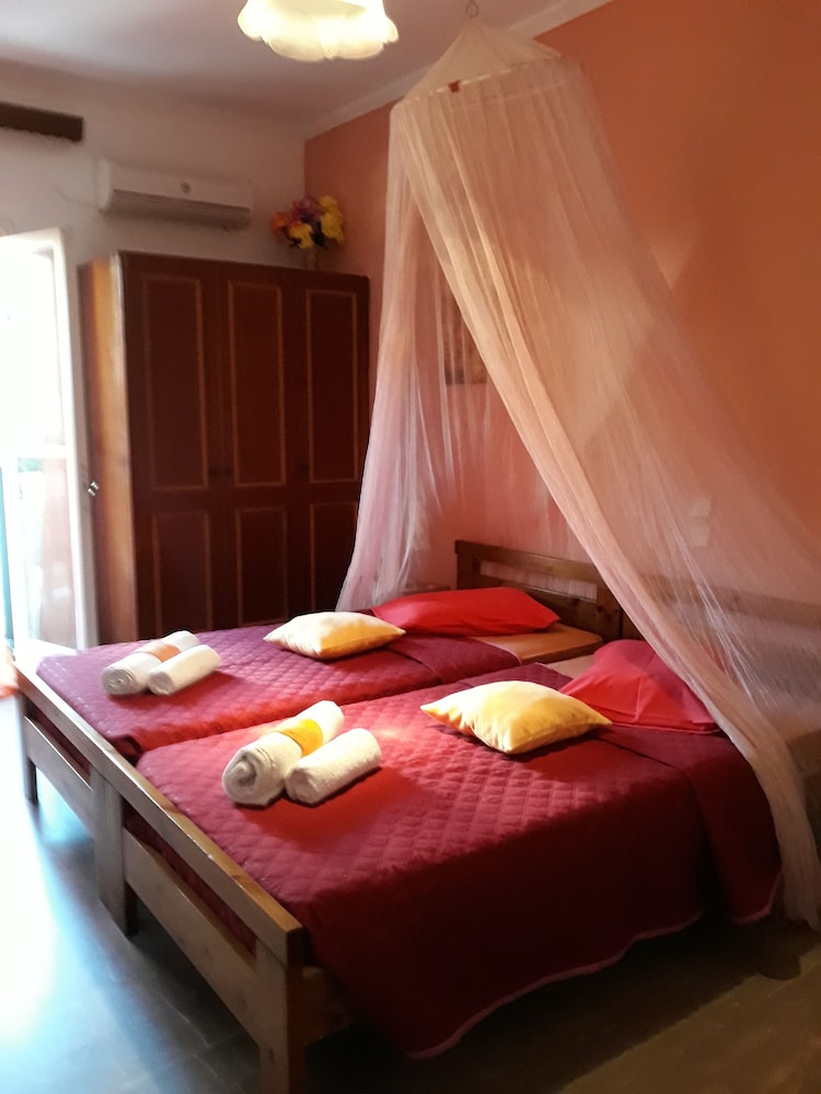 Margarita's Rooms view 3