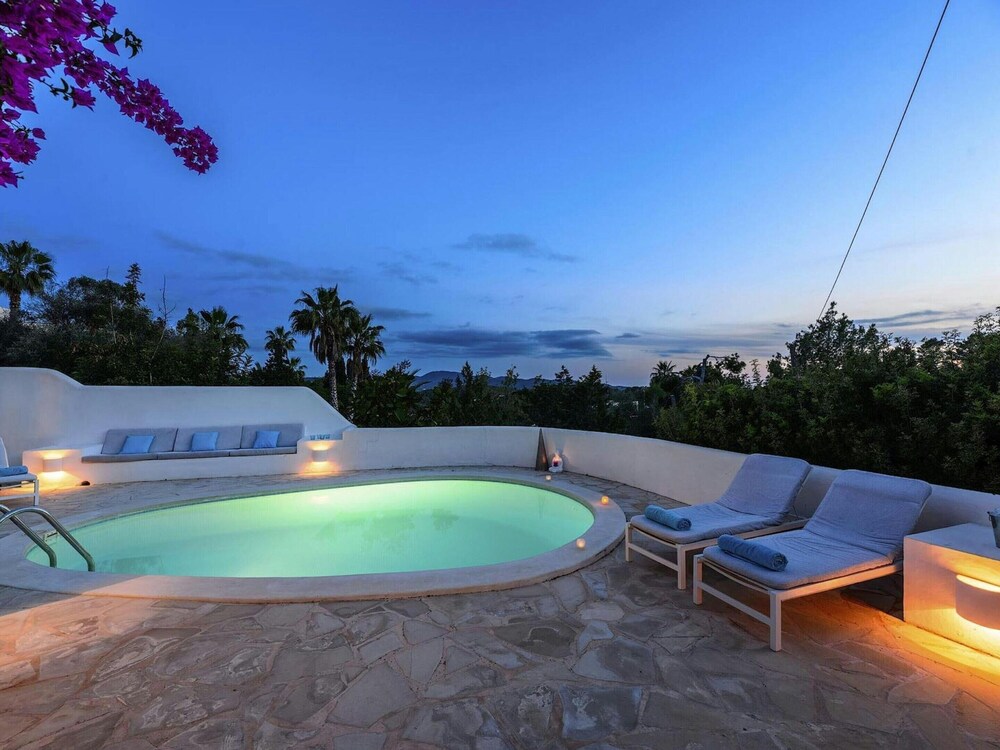 Holiday Home With Outdoor Barbecque