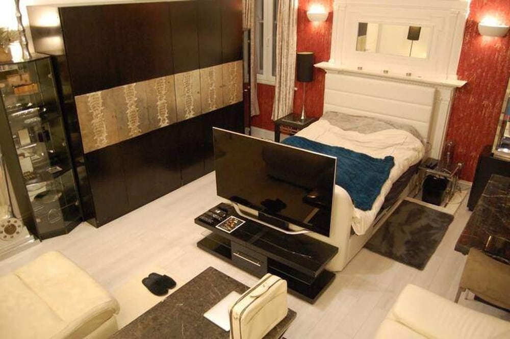 Luxury Westminster Apartment by Westminster Abbey