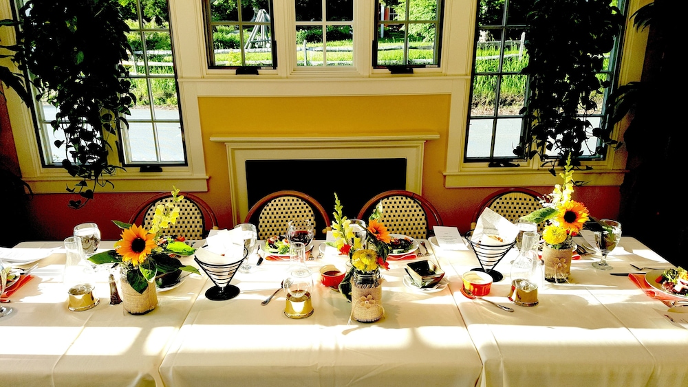 The Lyme Inn