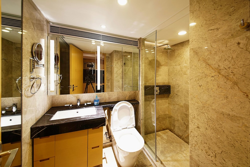 Ruide Apartment Poly Zhongda Branch view 3