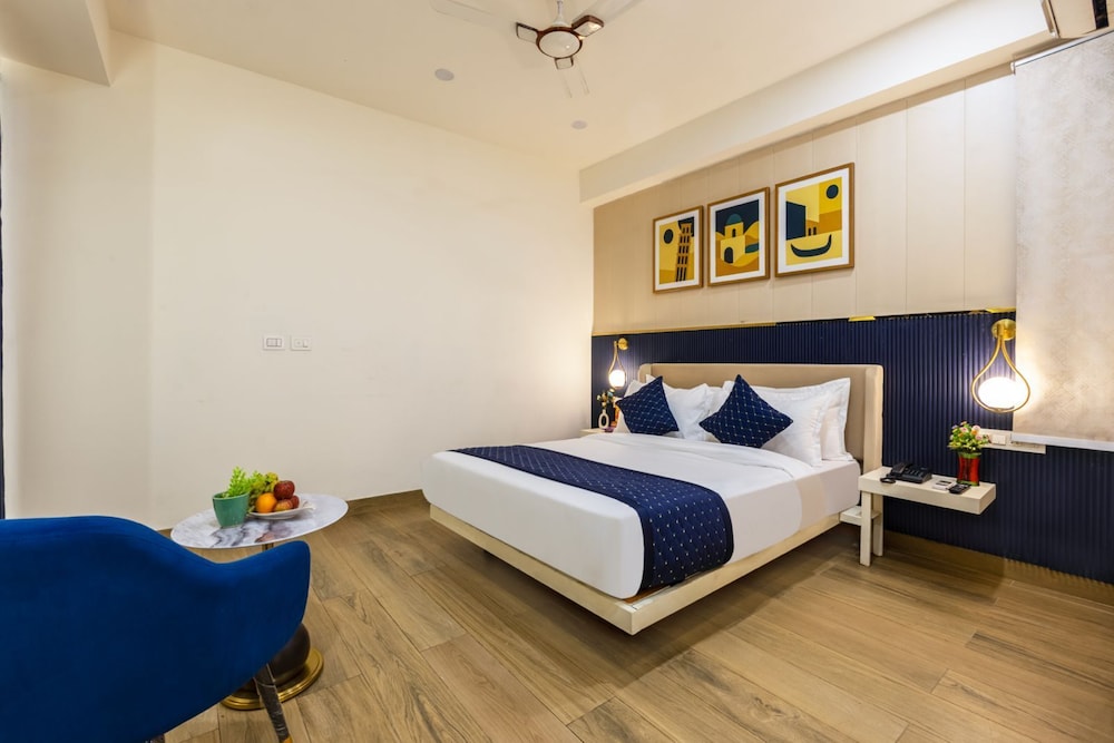 The PratiQ Signature Boutique Hotel