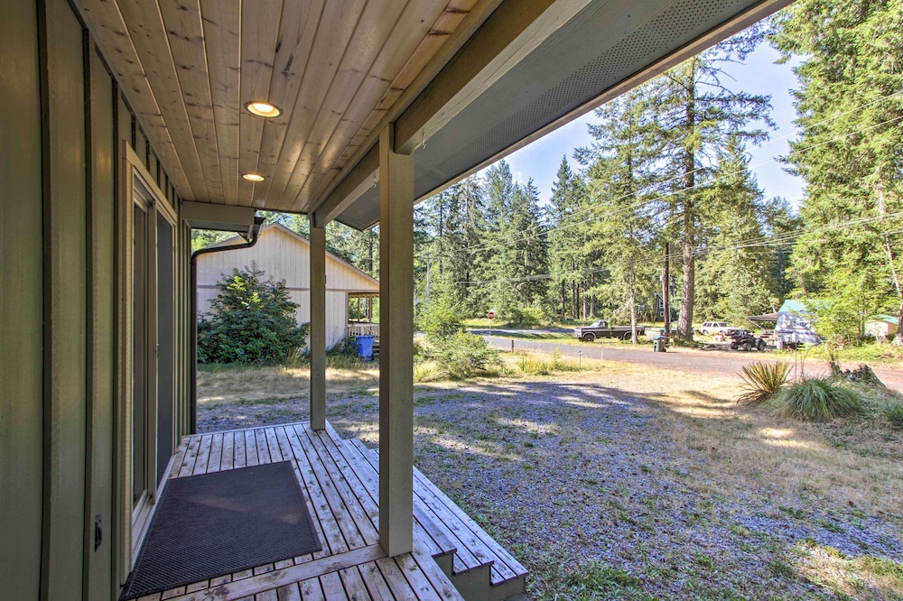 Cozy Hikers Getaway, 5 Mi to Mt Rainier Natl Park view 5