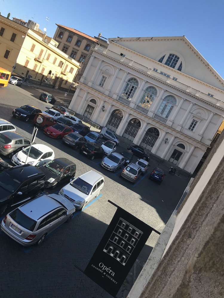 Opéra Chambre&Gourmet