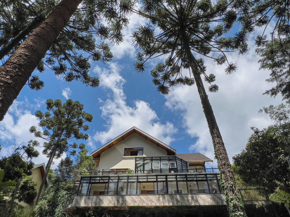 Araucária Lodge