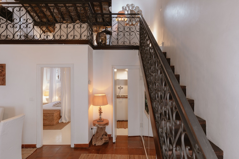 Navona Home