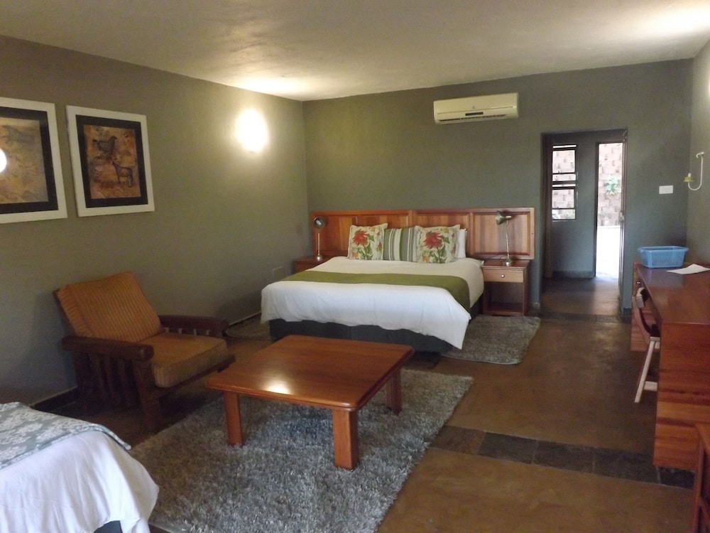 Bundu Lodge