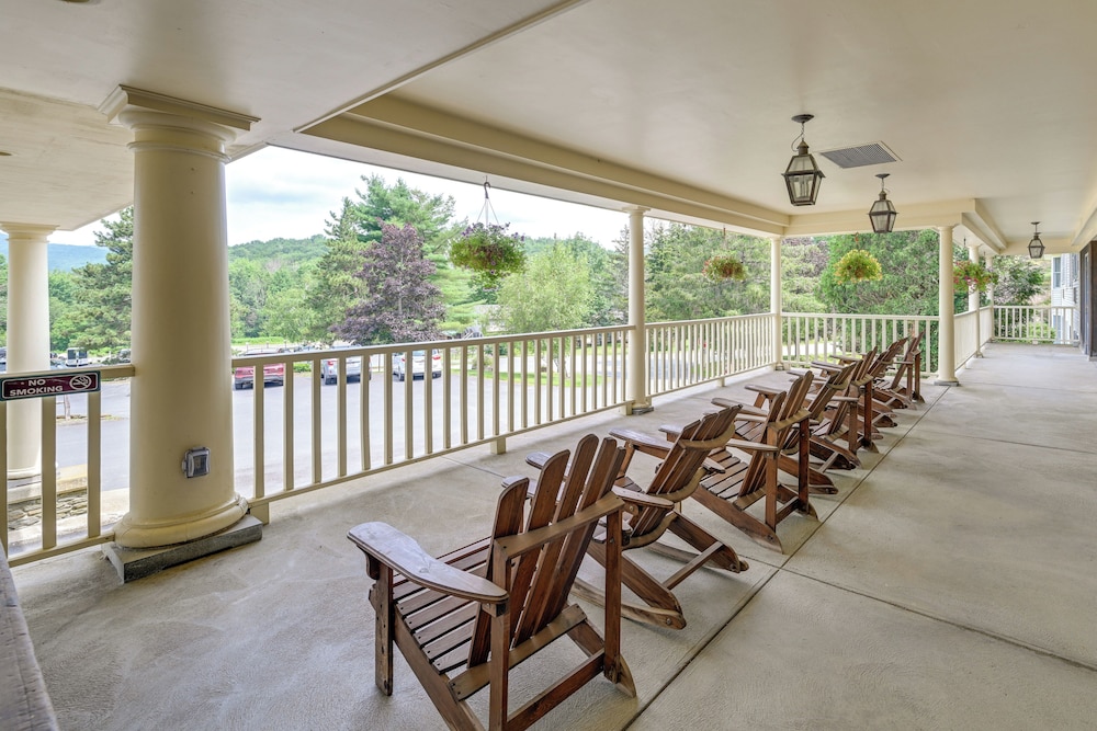 Walk to Ski Slopes: Jiminy Peak Resort Getaway!