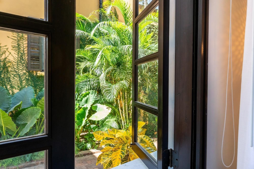 Las Catalinas - 2 BR Condo Just Steps to the Beach - Casa el Chante