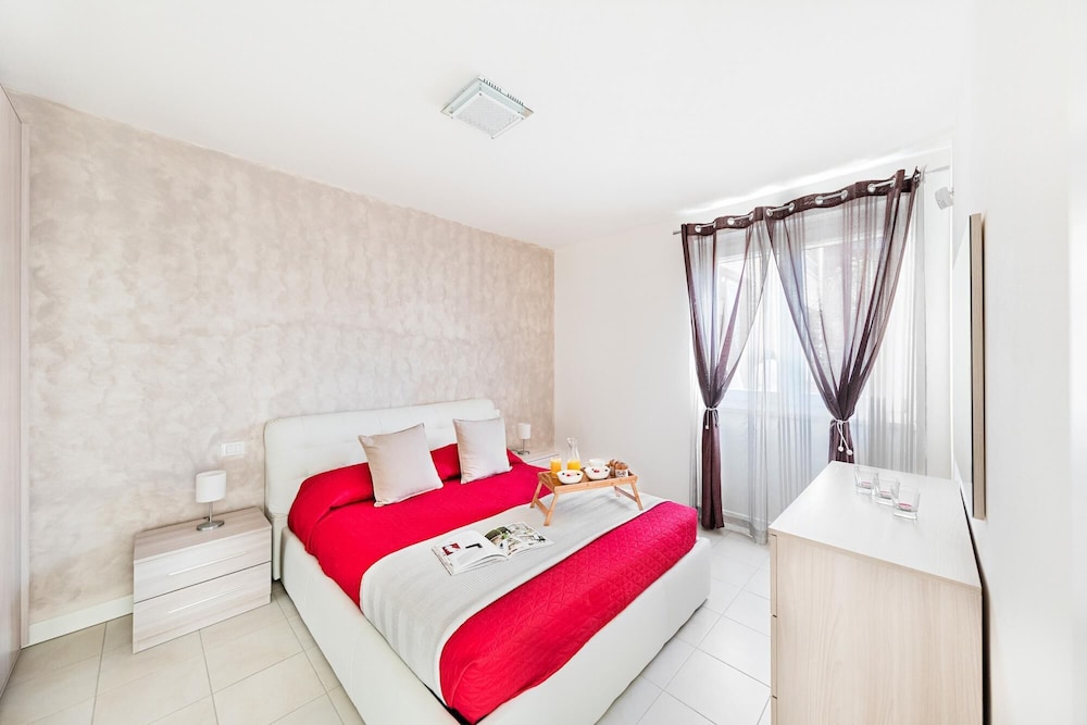 Le Corti Caterina B2 Apartment by Wonderful Italy view 5