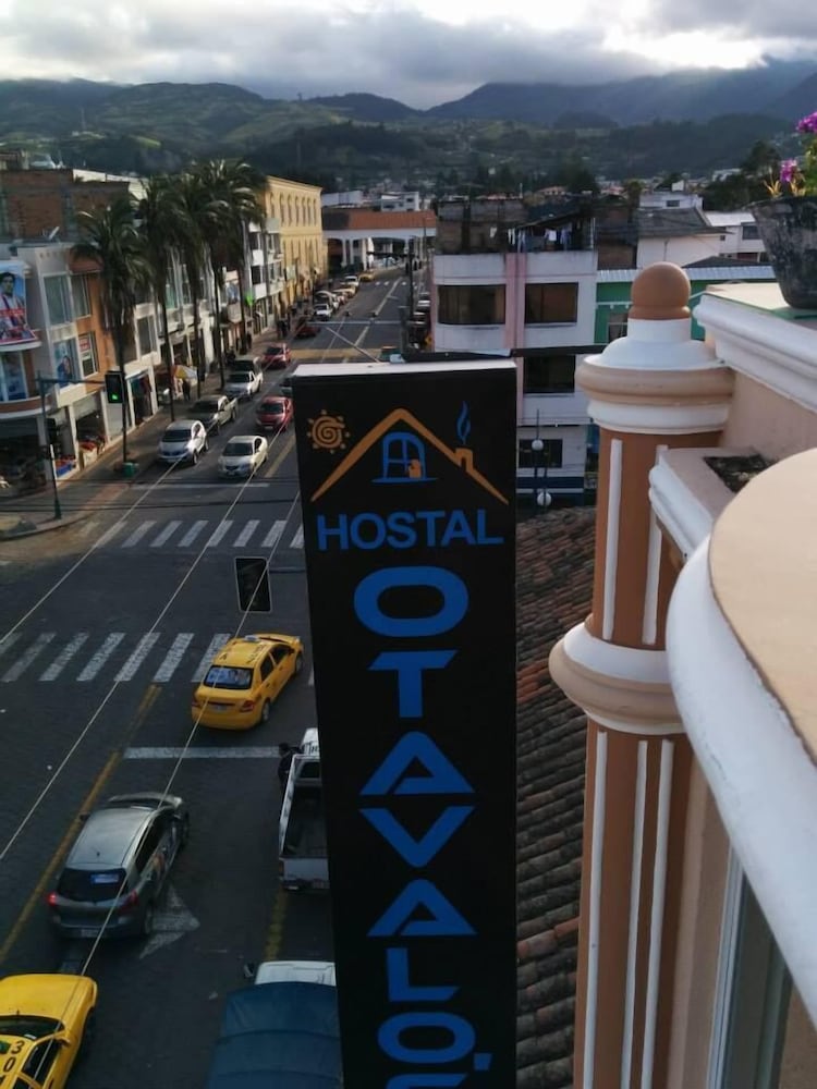 Hostal Otavalos Inn-Hostel