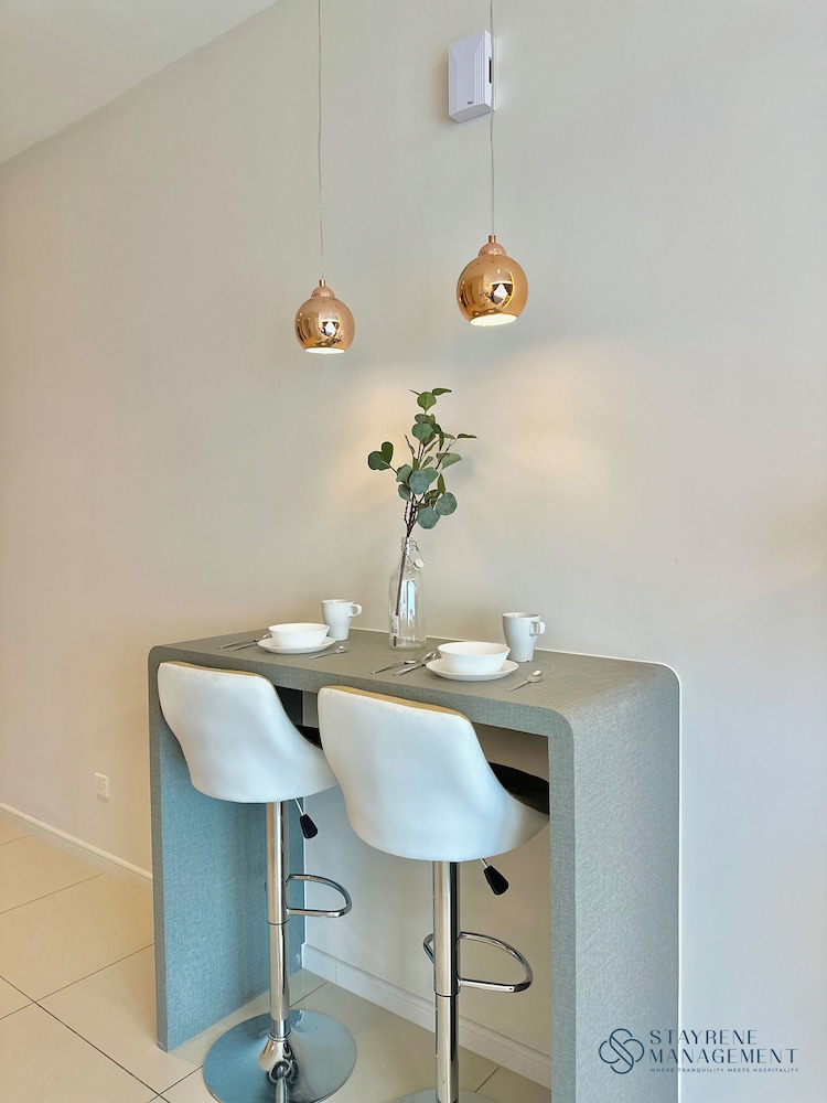 Elysia Park Residence by Stayrene