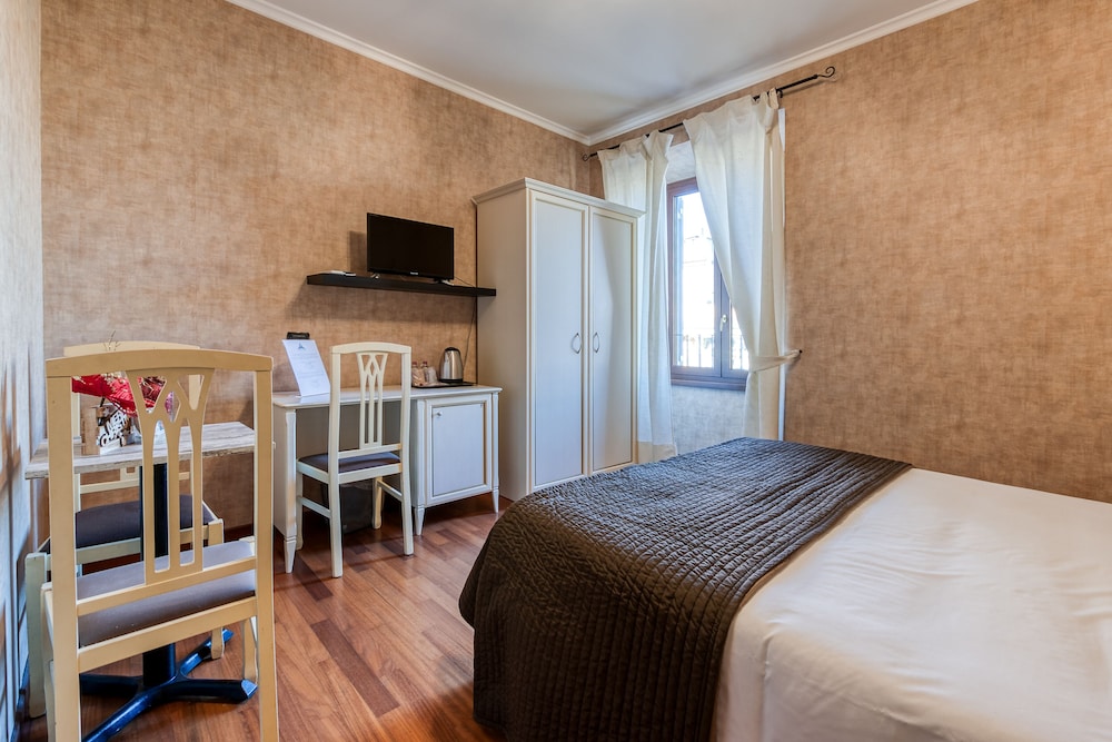 Le Suite Downtown